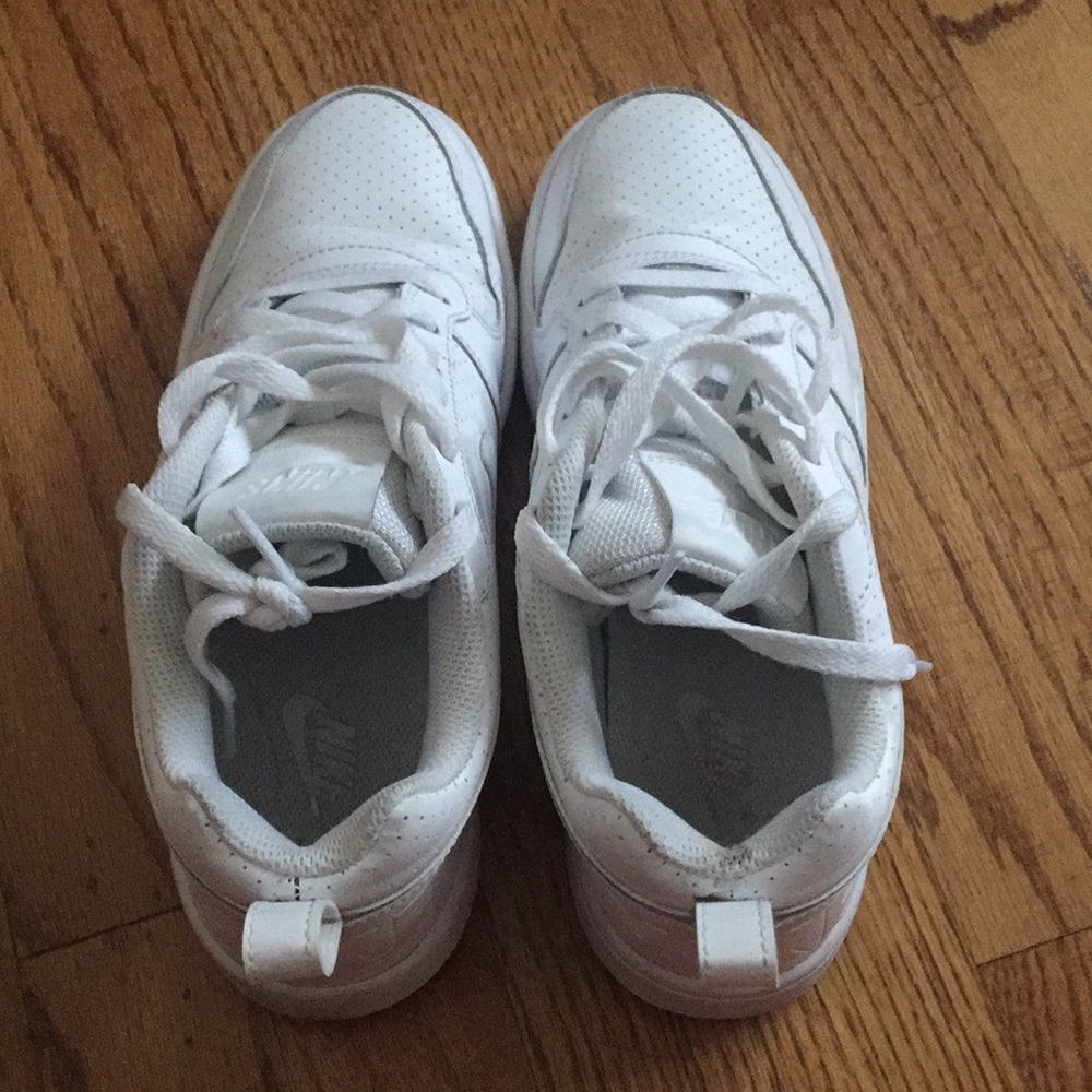 White Nike “Court Borough” sneakers